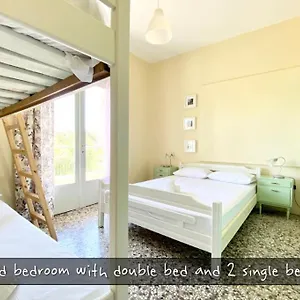 Afitos Beach Apartments , Afytos Greece